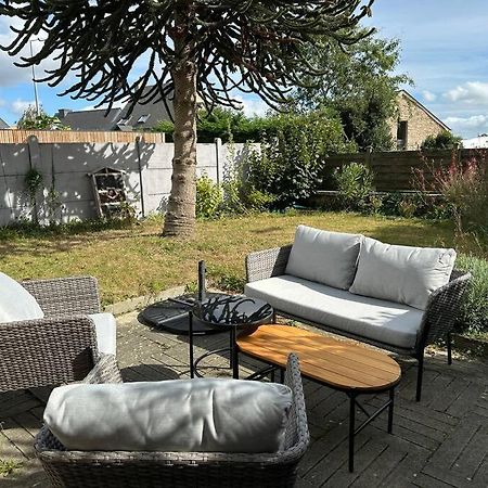 Appartement Moderne Avec Jardin Et Parking Vannes Bagian luar foto
